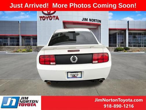 Performance White Clearcoat 2007 Ford Mustang GT Premium