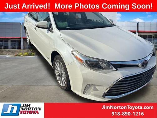 2018 Toyota Avalon Hybrid Limited