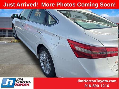 2018 Toyota Avalon Hybrid Limited