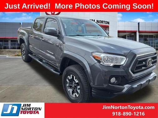 2020 Toyota Tacoma SR5