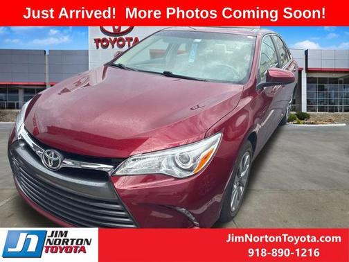 2016 Toyota Camry XLE