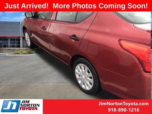 2019 Nissan Versa 1.6 S+
