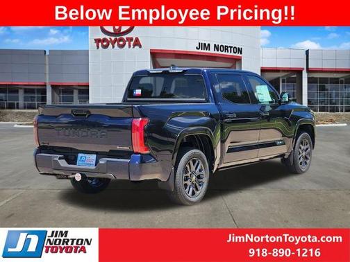 2025 Toyota Tundra Hybrid Platinum