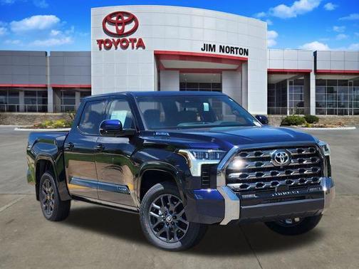 2025 Toyota Tundra Hybrid Platinum