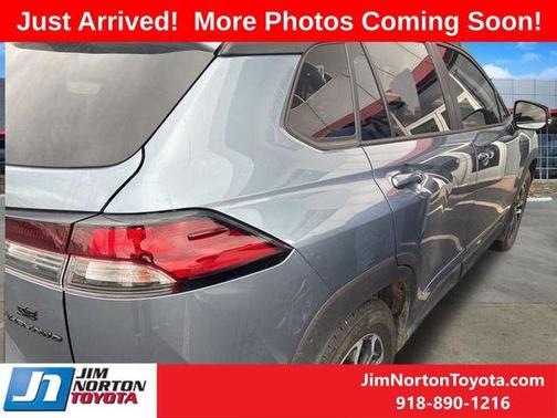 Celestite 2026 Toyota Corolla Hybrid SE