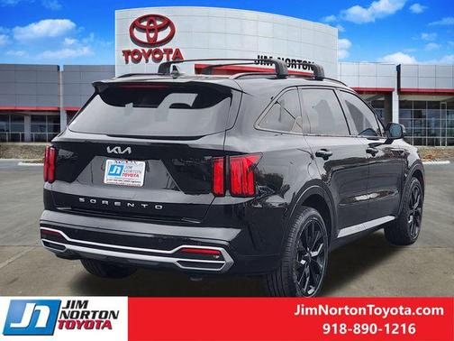 2022 Kia Sorento SX