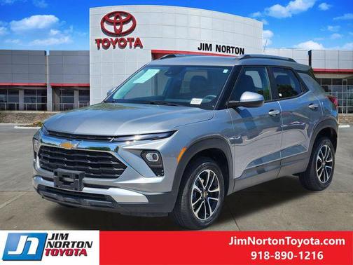 Sterling Gray Metallic 2025 Chevrolet Trailblazer LT