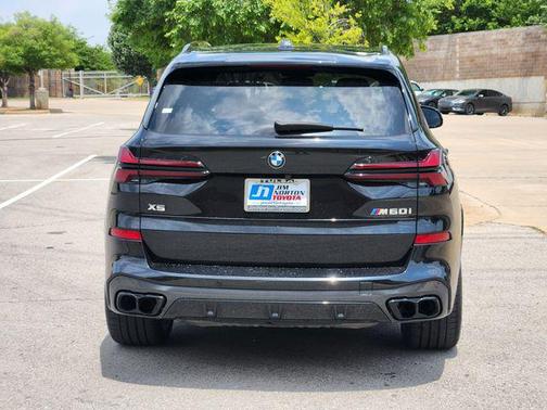 Black Sapphire Metallic 2025 BMW X5 M60i