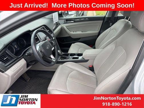 2018 Hyundai SONATA Limited