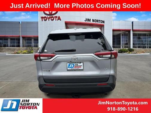 Silver Sky Metallic 2024 Toyota RAV4 LE