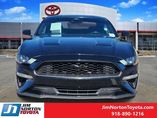 2023 Ford Mustang EcoBoost