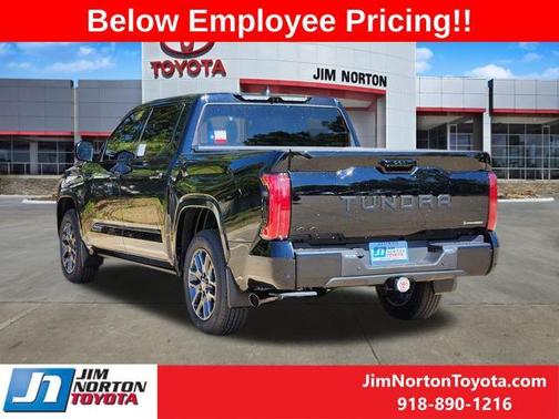 2025 Toyota Tundra Hybrid Platinum