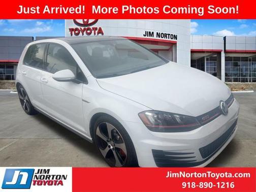 2016 Volkswagen Golf GTI 2.0T SE 4-Door
