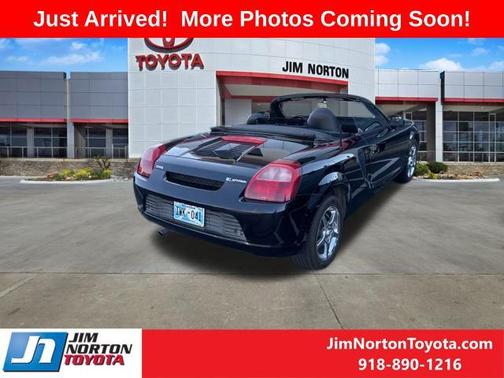 2001 Toyota MR2 Base