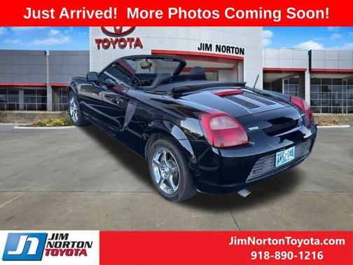 2001 Toyota MR2 Base