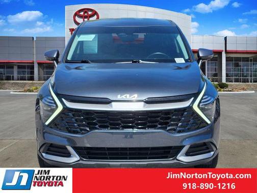 Gravity Gray 2025 Kia Sportage EX
