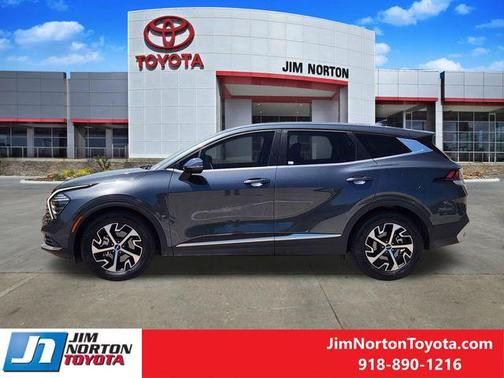 Gravity Gray 2025 Kia Sportage EX
