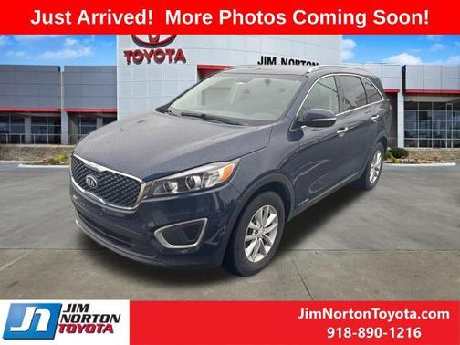 2018 Kia Sorento LX