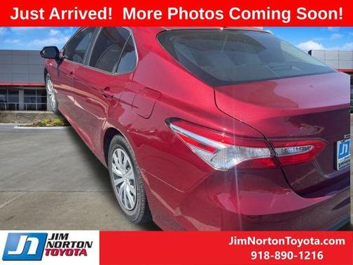 2020 Toyota Camry LE