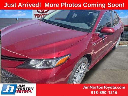 2020 Toyota Camry LE