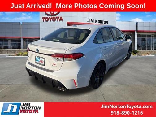 2025 Toyota Corolla Hybrid SE