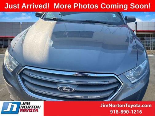 2014 Ford Taurus SEL