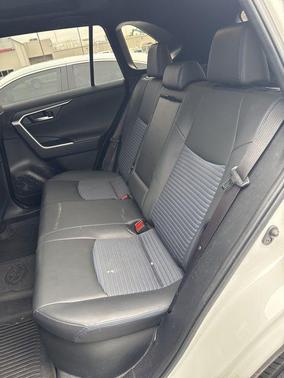 2023 Toyota RAV4 Hybrid SE