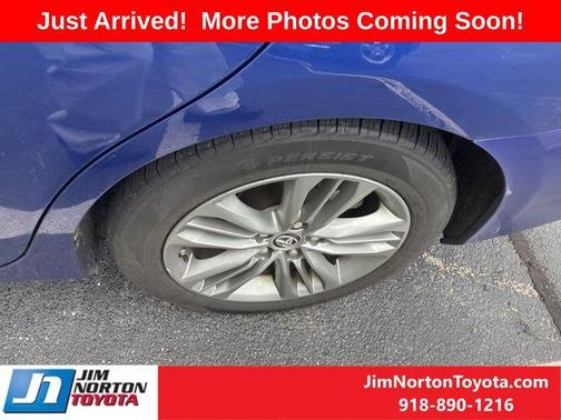 2015 Toyota Camry SE
