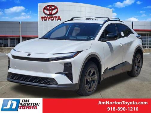 Pearl 2026 Toyota C-HR SE