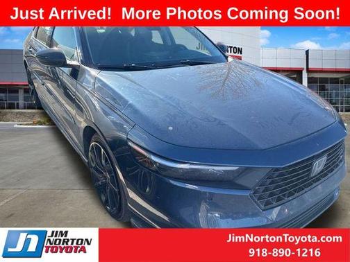 2025 Honda Accord Hybrid Touring