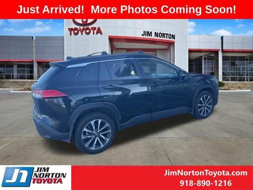 2022 Toyota Corolla Cross XLE