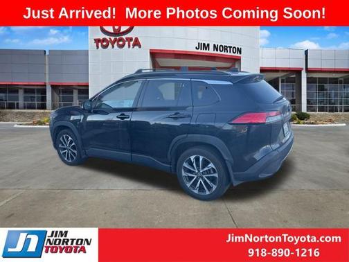 2022 Toyota Corolla Cross XLE