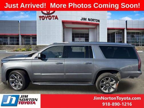 2020 Cadillac Escalade ESV Luxury