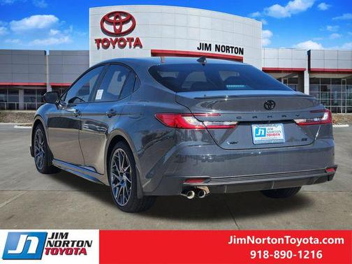 Underground 2026 Toyota Camry SE