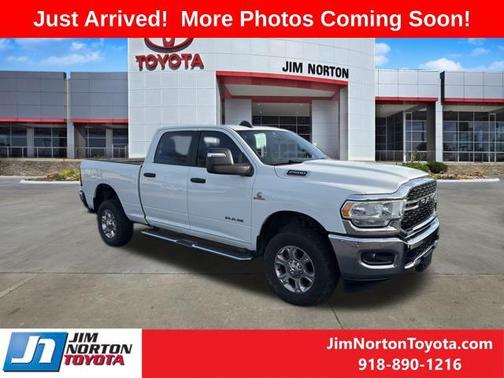 2024 RAM 2500 Big Horn Crew Cab 4x4 6'4' Box