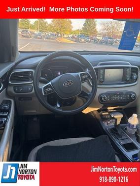 2019 Kia Sorento LX