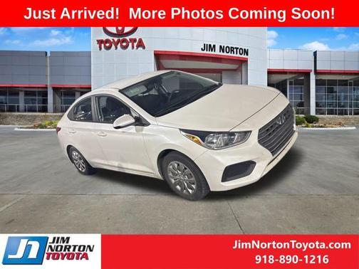 2019 Hyundai Accent SE