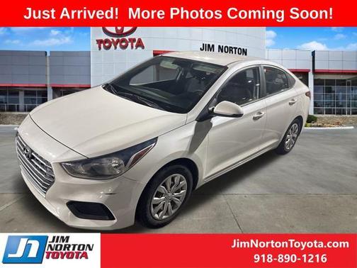 2019 Hyundai Accent SE