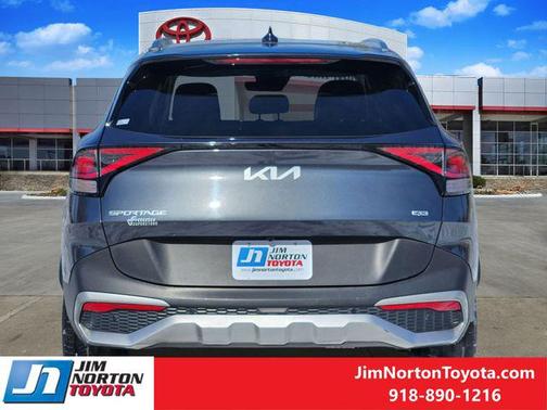 2023 Kia Sportage EX