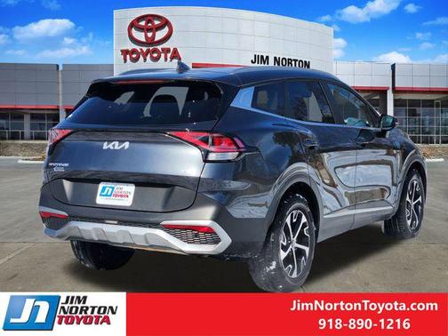 2023 Kia Sportage EX