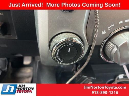 2018 Toyota Tundra SR5