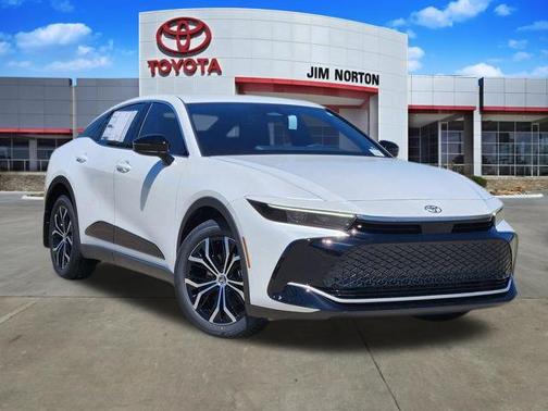 Oxygen White 2026 Toyota Crown XLE