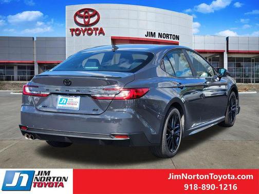 Underground 2025 Toyota Camry SE