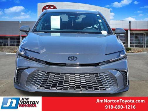 Underground 2025 Toyota Camry SE