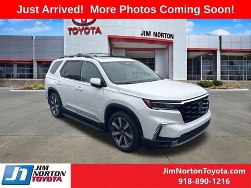 2023 Honda Pilot AWD Elite