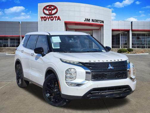 2023 Mitsubishi Outlander SE Black Edition S-AWC