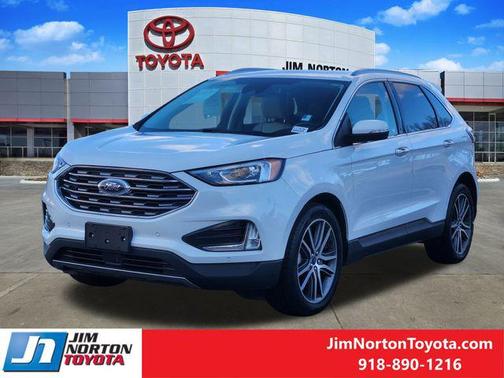 2020 Ford Edge Titanium