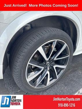 2022 Volvo XC90 Recharge Plug-In Hybrid T8 Inscription Expression 6 Passenger