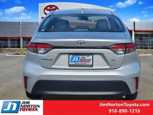 Classic Silver Metallic 2024 Toyota Corolla LE