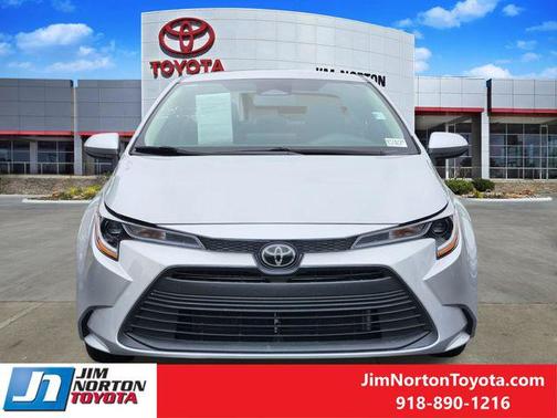 Classic Silver Metallic 2024 Toyota Corolla LE